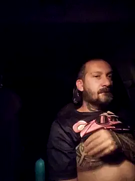 teddy79good online show from October 3, 2025, 3:41 am