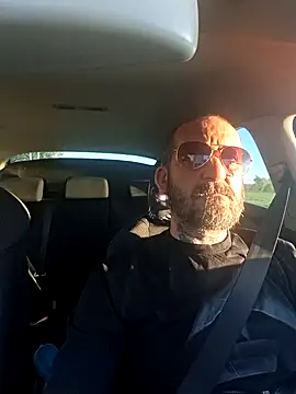 teddy79good online show from October 24, 2025, 3:44 pm