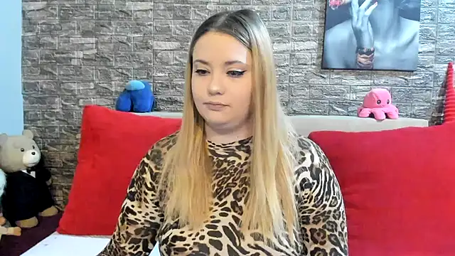 kalindahot online show from January 14, 2026, 7:06 pm