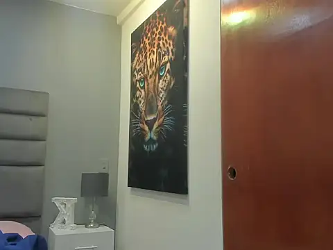 angel adamx online show from October 26, 2025, 3:18 am