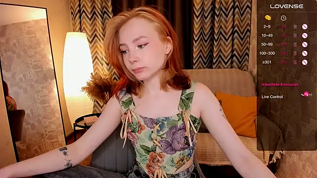 Snapshot of LanaBlu_ chatting on February 1, 2025, 2:16 am LanaBlu  online show from February 1, 2025, 2:16 am