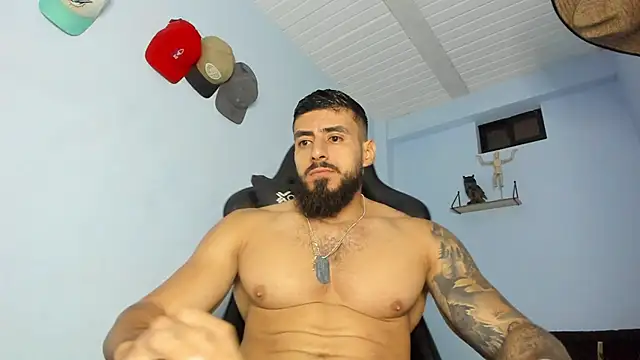 Snapshot of _Poseidon1_ chatting on October 15, 2025, 4:44 am Poseidon1 online show from October 15, 2025, 4:44 am