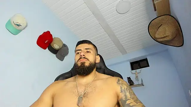 Snapshot of _Poseidon1_ chatting on October 23, 2025, 4:33 am Poseidon1 online show from October 23, 2025, 4:33 am