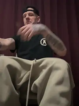 Snapshot of VixyGang chatting on February 28, 2026, 7:19 am VixyGang online show from February 28, 2026, 7:19 am