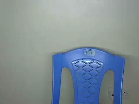 Snapshot of sweet-petite chatting on December 30, 2024, 10:01 pm sweet-petite online show from December 30, 2024, 10:01 pm