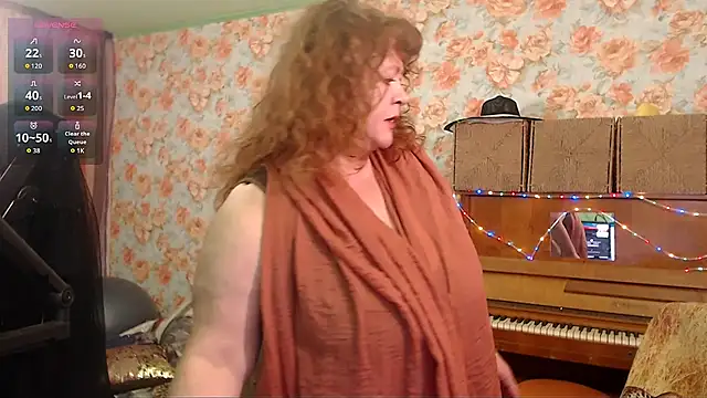 Snapshot of RoseRed69 chatting on November 18, 2025, 3:32 am RoseRed69 online show from November 18, 2025, 3:32 am