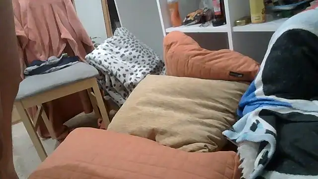 Snapshot of DeconetSex chatting on November 20, 2025, 9:04 pm DeconetSex online show from November 20, 2025, 9:04 pm