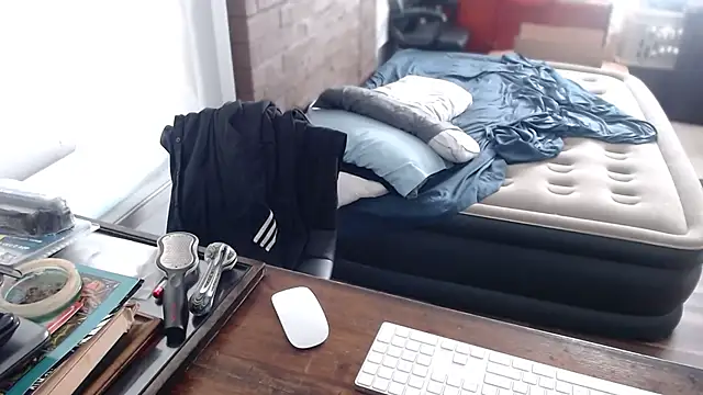 flexingplexico online show from April 16, 2026, 9:39 pm