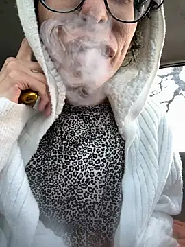 myloveforyouu online show from March 19, 2026, 1:00 pm