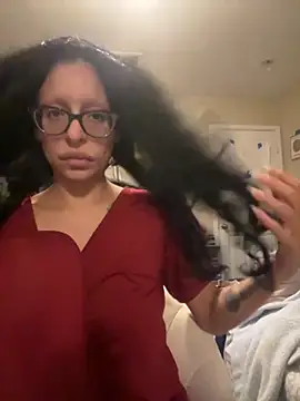 myloveforyouu online show from November 15, 2025, 7:56 am