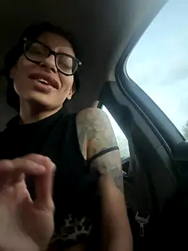 myloveforyouu online show from November 22, 2025, 11:47 pm