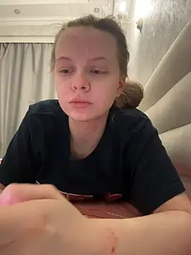 Snapshot of wrenlie chatting on February 17, 2026, 1:25 am wrenlie online show from February 17, 2026, 1:25 am