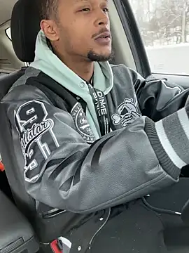 Snapshot of rayyymack chatting on January 21, 2025, 5:09 pm rayyymack online show from January 21, 2025, 5:09 pm