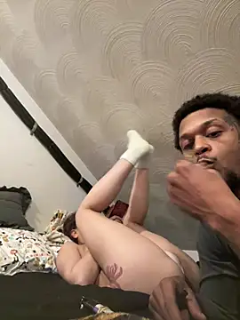 Snapshot of rayyymack chatting on December 25, 2024, 3:50 am rayyymack online show from December 25, 2024, 3:50 am