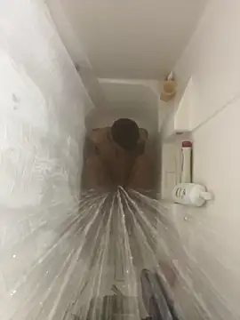 rayyymack online show from April 22, 2026, 10:05 pm