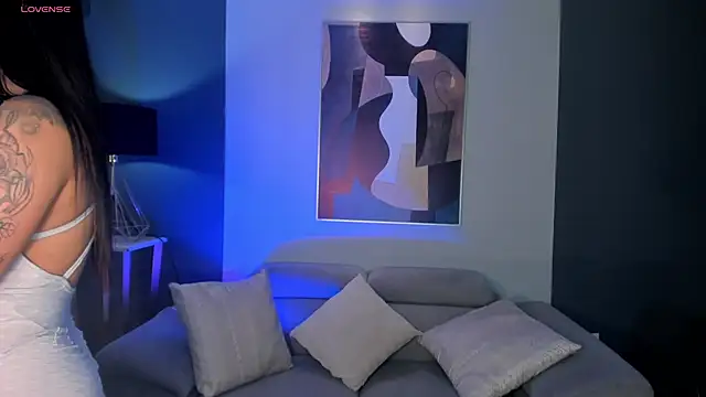 MariaHerrera  online show from February 25, 2026, 9:14 pm