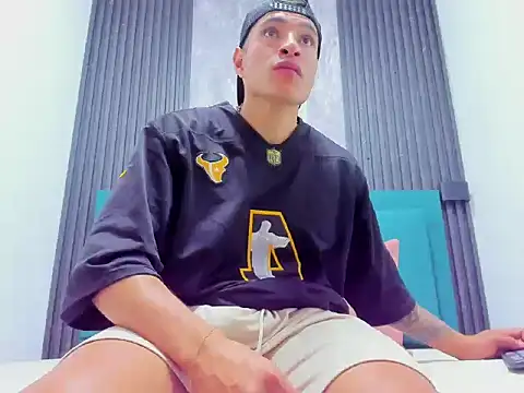 Snapshot of jack_pergurtson01 chatting on December 1, 2025, 10:38 am jack pergurtson01 online show from December 1, 2025, 10:38 am