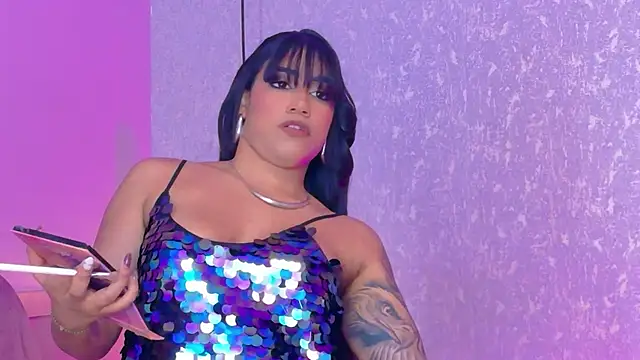 Snapshot of Salome_Diaz_ chatting on June 23, 2026, 5:27 am Salome Diaz online show from June 23, 2026, 5:27 am