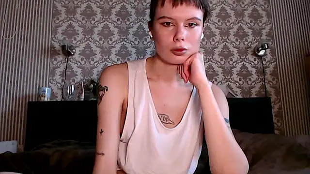 Snapshot of Vienaxtexasxparis chatting on October 17, 2025, 11:01 am Vienaxtexasxparis online show from October 17, 2025, 11:01 am