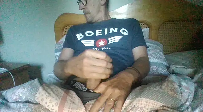 Snapshot of Raimundo1971 chatting on February 9, 2025, 10:53 am Raimundo1971 online show from February 9, 2025, 10:53 am