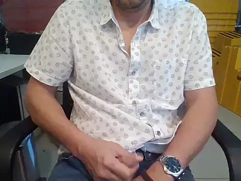 Snapshot of Raimundo1971 chatting on November 25, 2025, 3:01 pm Raimundo1971 online show from November 25, 2025, 3:01 pm