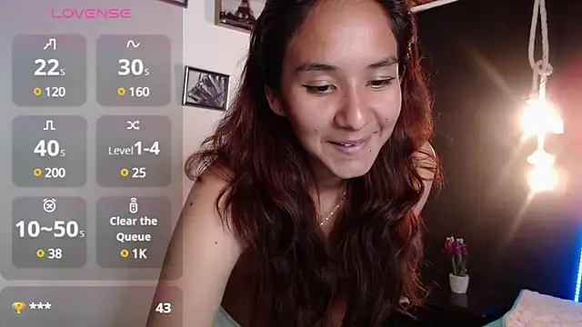 Snapshot of PoisonIvy15_ chatting on December 23, 2024, 4:55 am PoisonIvy15  online show from December 23, 2024, 4:55 am