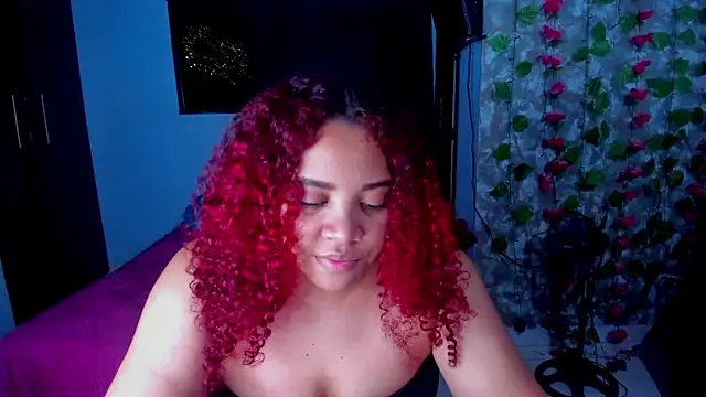 Snapshot of AngelaCoffee chatting on June 11, 2026, 12:32 am AngelaCoffee online show from June 11, 2026, 12:32 am