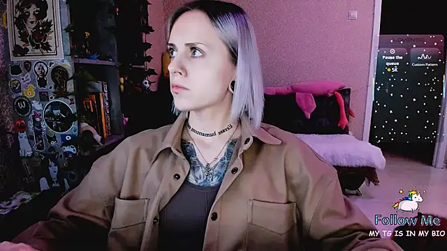 NaniMoore online show from January 12, 2026, 8:15 pm