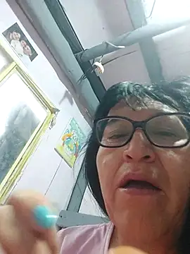 Snapshot of clarita_01 chatting on June 26, 2026, 11:05 am clarita 01 online show from June 26, 2026, 11:05 am