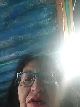 clarita 01 online show from February 13, 2026, 1:00 pm