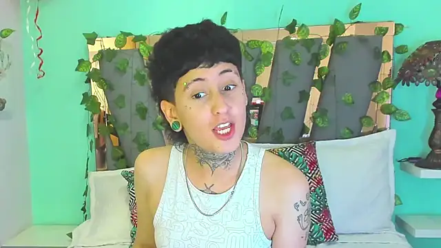 Snapshot of Ethan_lennox chatting on February 18, 2026, 10:06 pm Ethan lennox online show from February 18, 2026, 10:06 pm