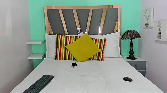 Snapshot of Ethan_lennox chatting on December 22, 2025, 8:09 pm Ethan lennox online show from December 22, 2025, 8:09 pm