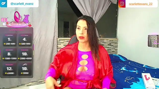 Scarlett Evanz online show from April 7, 2026, 12:56 am