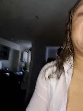 kitty 84 online show from November 9, 2025, 9:19 pm