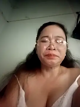 Snapshot of Sexy-asslove90 chatting on October 8, 2025, 7:47 pm Sexy-asslove90 online show from October 8, 2025, 7:47 pm