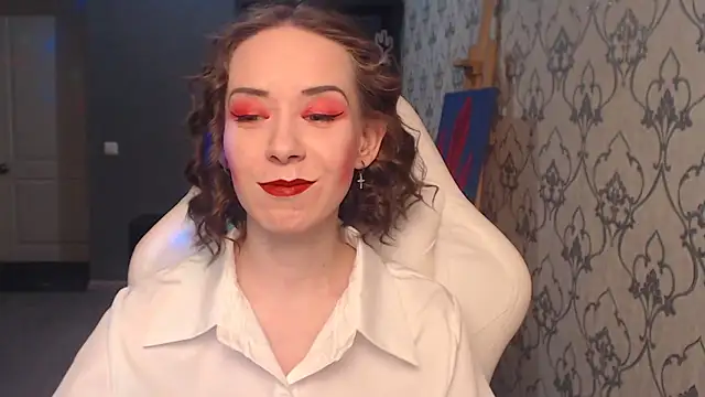 Snapshot of FascinatingEyess chatting on May 27, 2026, 6:15 pm FascinatingEyess online show from May 27, 2026, 6:15 pm