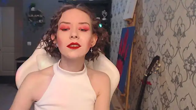 FascinatingEyess online show from March 22, 2026, 10:00 pm