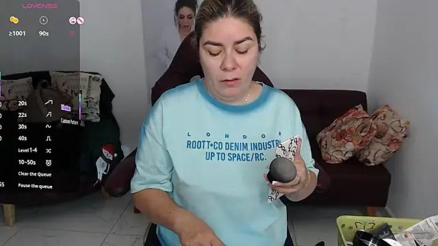 Snapshot of zehra_sanem chatting on November 17, 2025, 4:22 pm zehra sanem online show from November 17, 2025, 4:22 pm