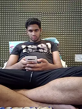 Snapshot of mykecockslong chatting on November 9, 2025, 11:36 am mykecockslong online show from November 9, 2025, 11:36 am