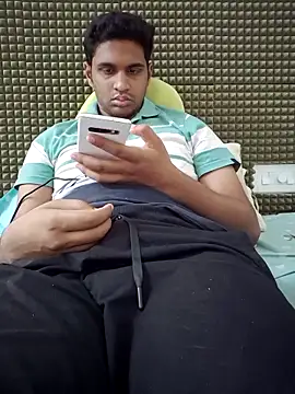 Snapshot of mykecockslong chatting on November 3, 2025, 9:02 am mykecockslong online show from November 3, 2025, 9:02 am