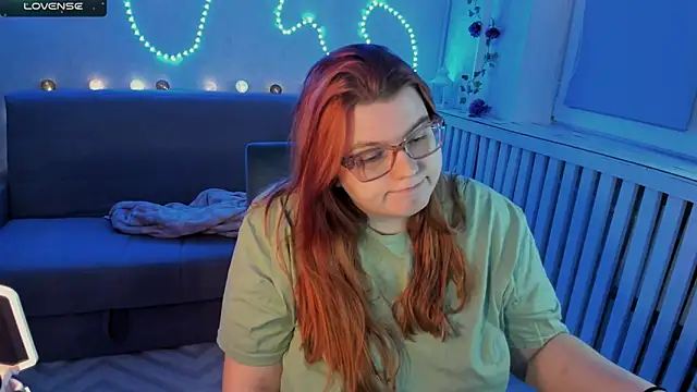 Snapshot of Melissa_Purr chatting on November 24, 2025, 6:19 pm Melissa Purr online show from November 24, 2025, 6:19 pm