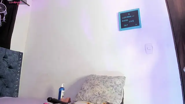 katia  dann online show from December 15, 2025, 6:58 pm