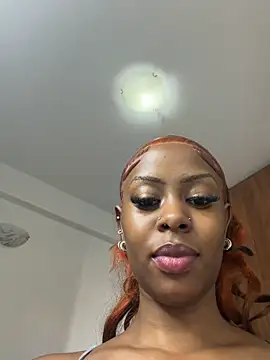 Rose berry online show from May 24, 2026, 4:56 am