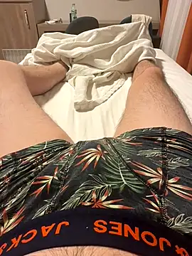 Snapshot of youngermansas chatting on September 23, 2025, 12:28 am youngermansas online show from September 23, 2025, 12:28 am