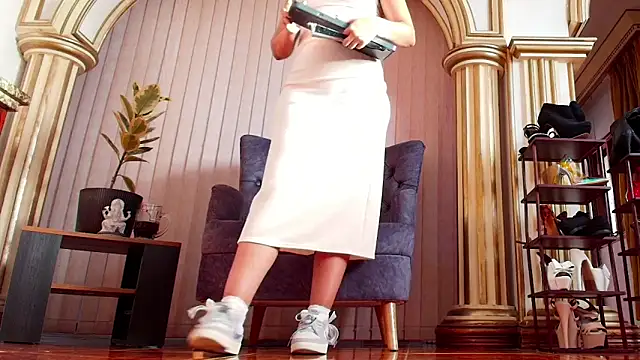 missmabelle online show from May 24, 2026, 10:31 pm