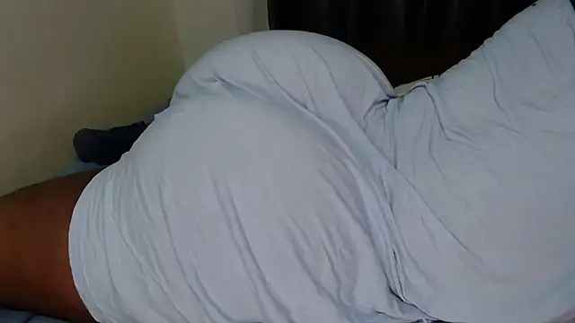 Nicole-stacy online show from October 29, 2025, 11:31 am