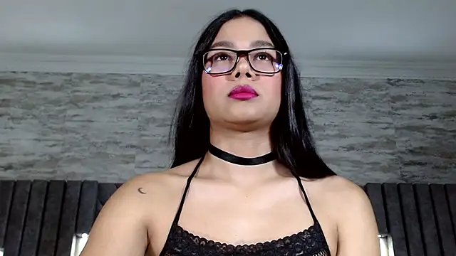 Snapshot of JasmineMoore chatting on November 4, 2025, 10:02 pm JasmineMoore online show from November 4, 2025, 10:02 pm