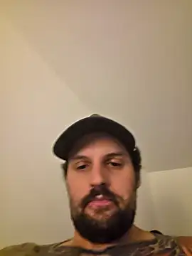 Snapshot of inkedboy7 chatting on November 11, 2025, 2:28 am inkedboy7 online show from November 11, 2025, 2:28 am