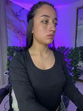 Snapshot of Ady_18 chatting on January 17, 2026, 8:23 pm Ady 18 online show from January 17, 2026, 8:23 pm