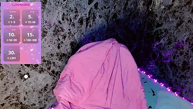 Lanna belle28 online show from February 23, 2026, 1:33 pm